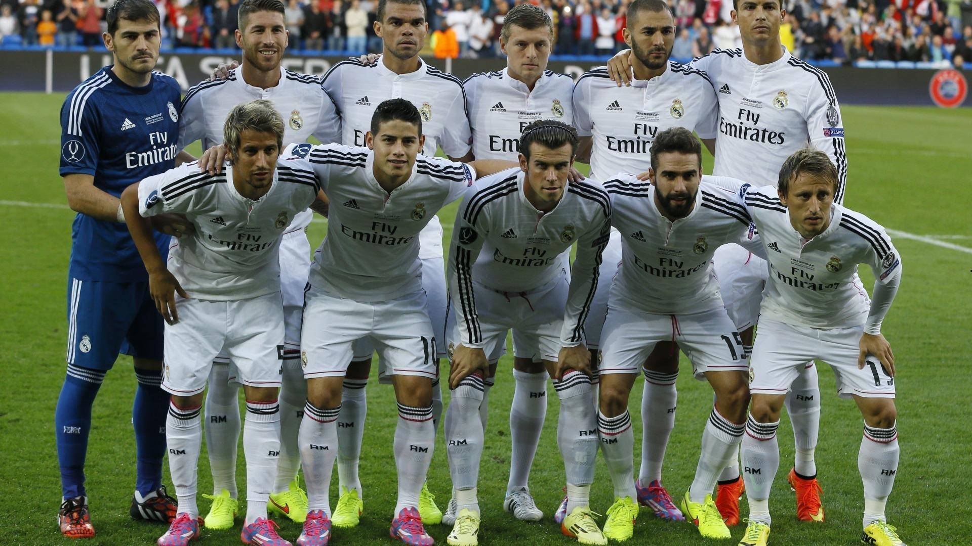 天降彩带庆祝失利 76人高兴太早上演尴尬一幕