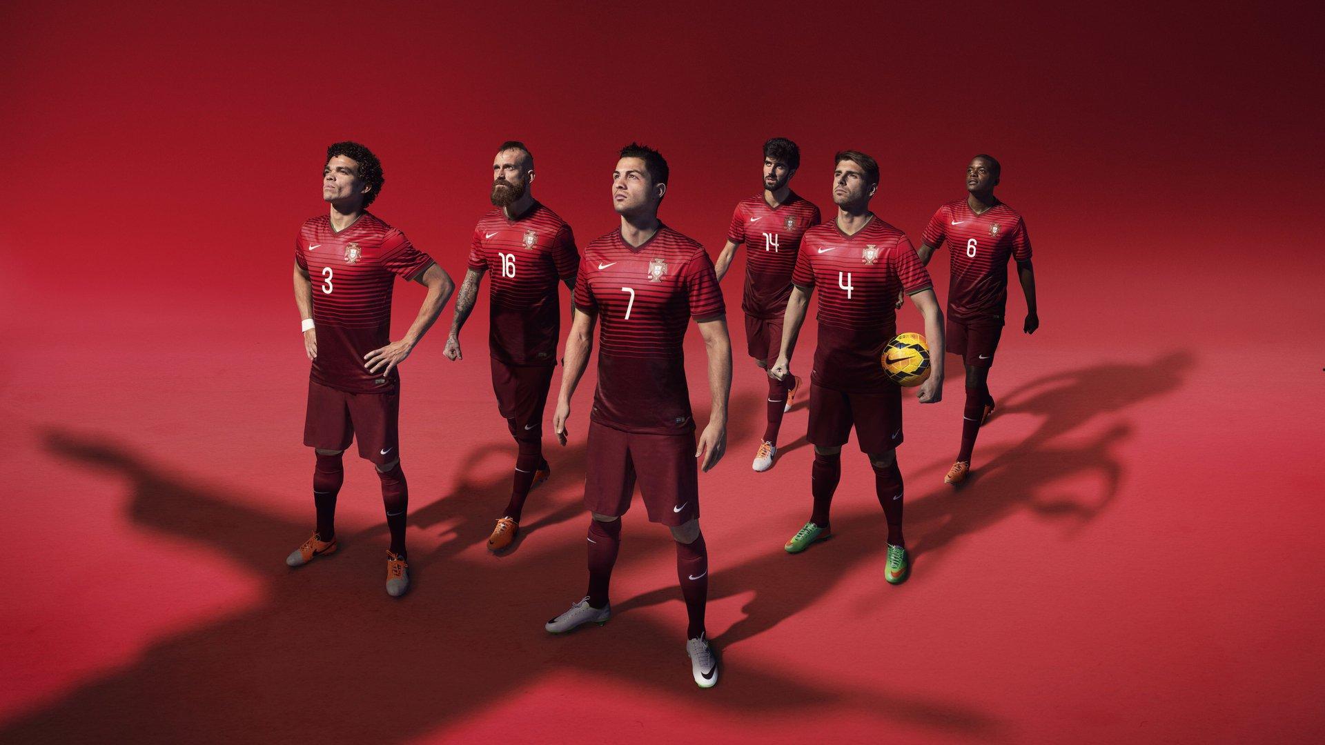 苏格兰公布十一月世预赛关键名单,麦克托米奈与罗伯逊领衔,全力冲击晋级之路