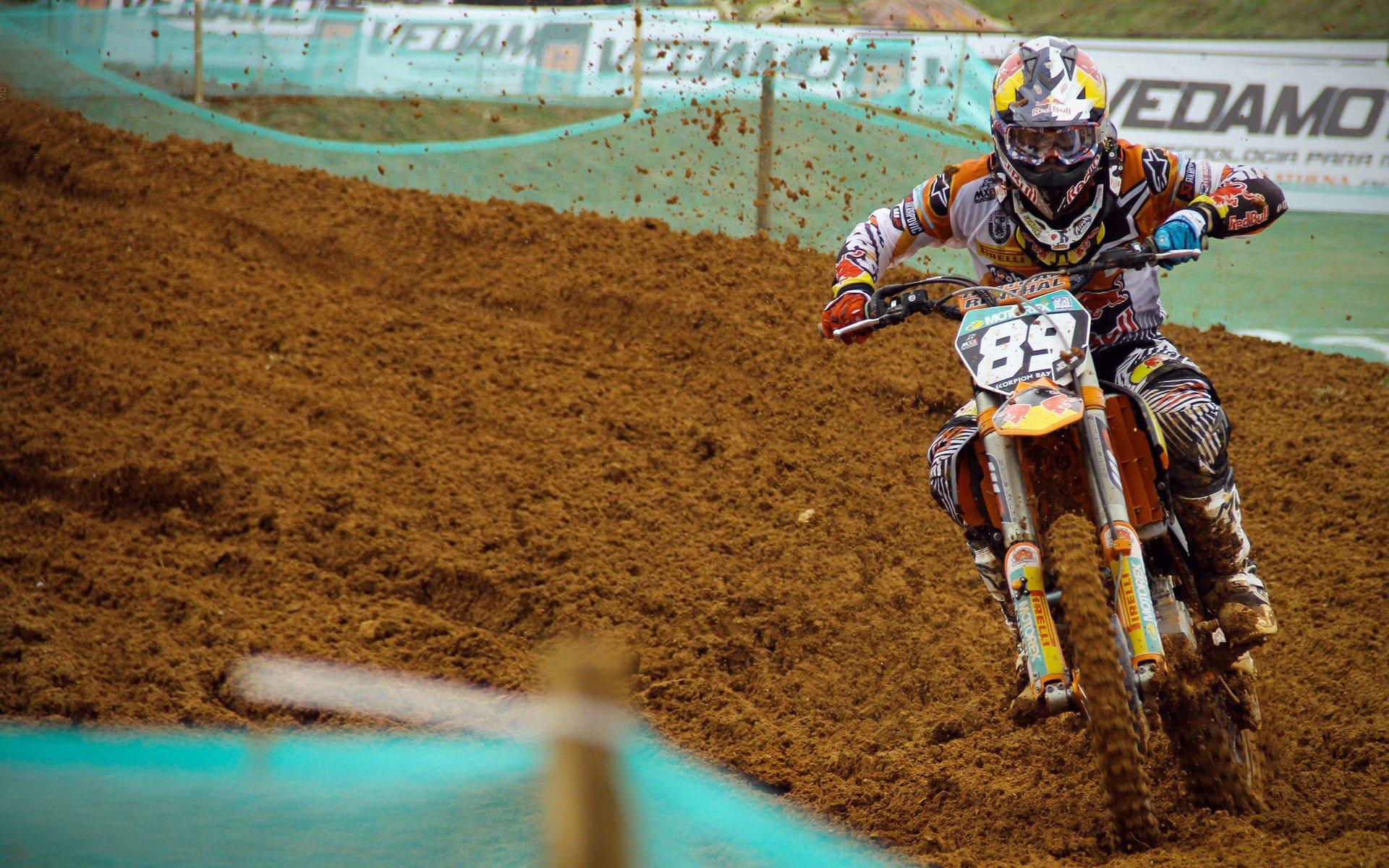 意媒曝米兰后防引援新思路，什克与加蒂成目标，但冬窗操作难度巨大